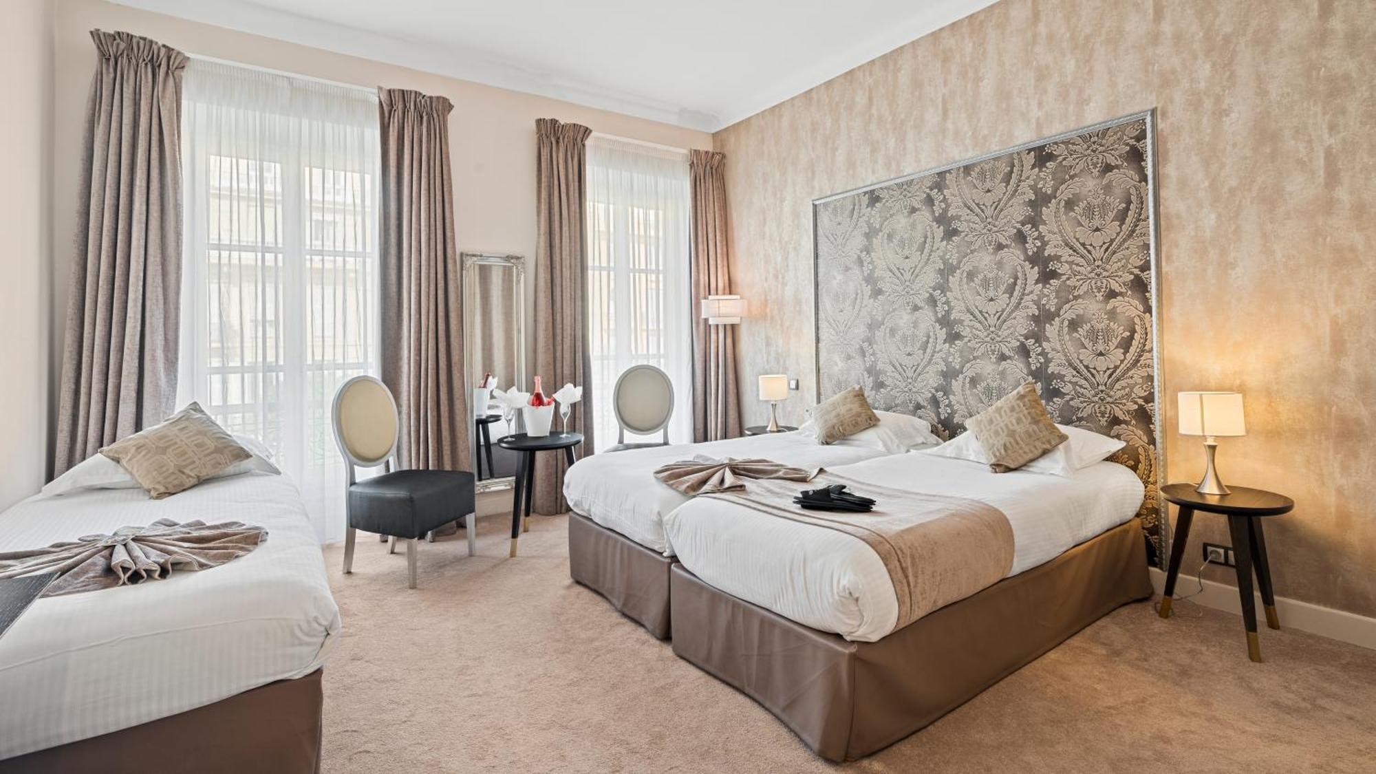 Victoria 4*
